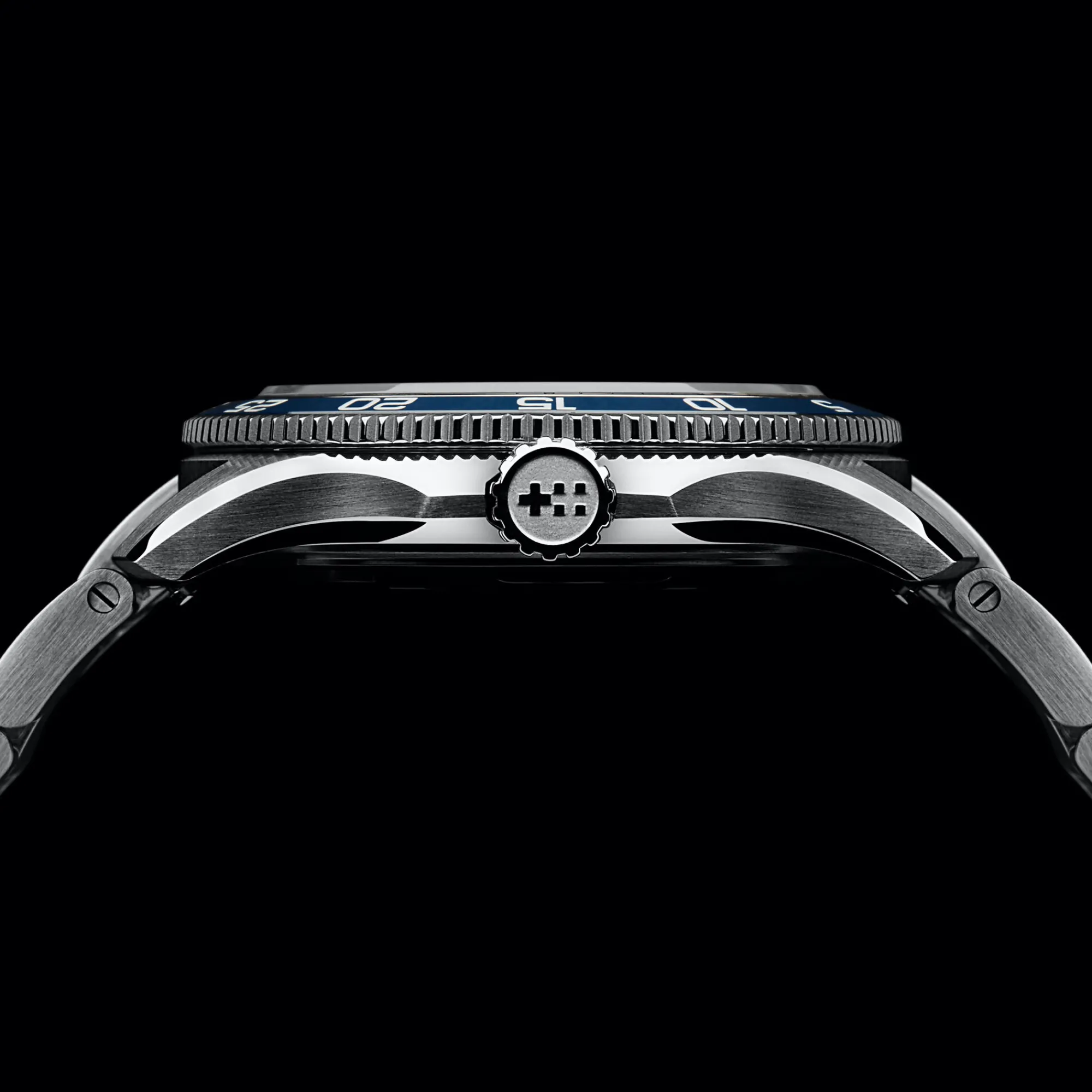 Christopher Ward C60 Pro 300 Bader - 40mm Best
