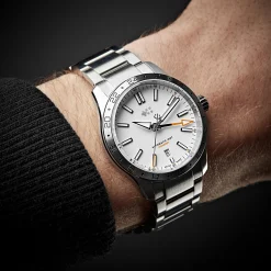 Christopher Ward C63 Sealander GMT Best