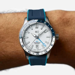 Christopher Ward C60 Trident GMT 300 Best