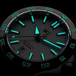Christopher Ward C60 Trident Pro 300 Best