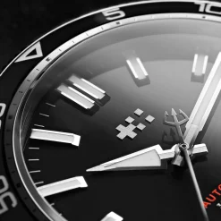 Christopher Ward C60 Trident Pro 300