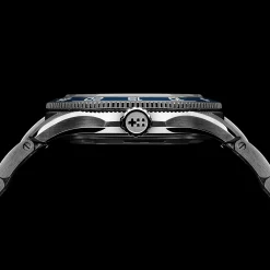 Christopher Ward C60 Trident Pro 300 New