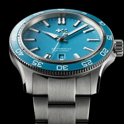 Christopher Ward C60 Trident Pro 300 Hot