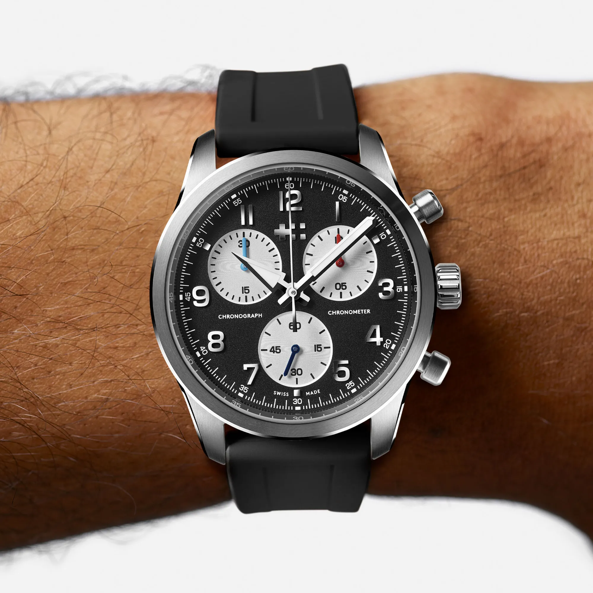 Christopher Ward C63 Valour Hot