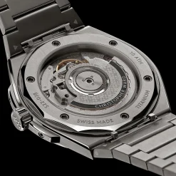 Christopher Ward The Twelve 40 (Ti) Hot