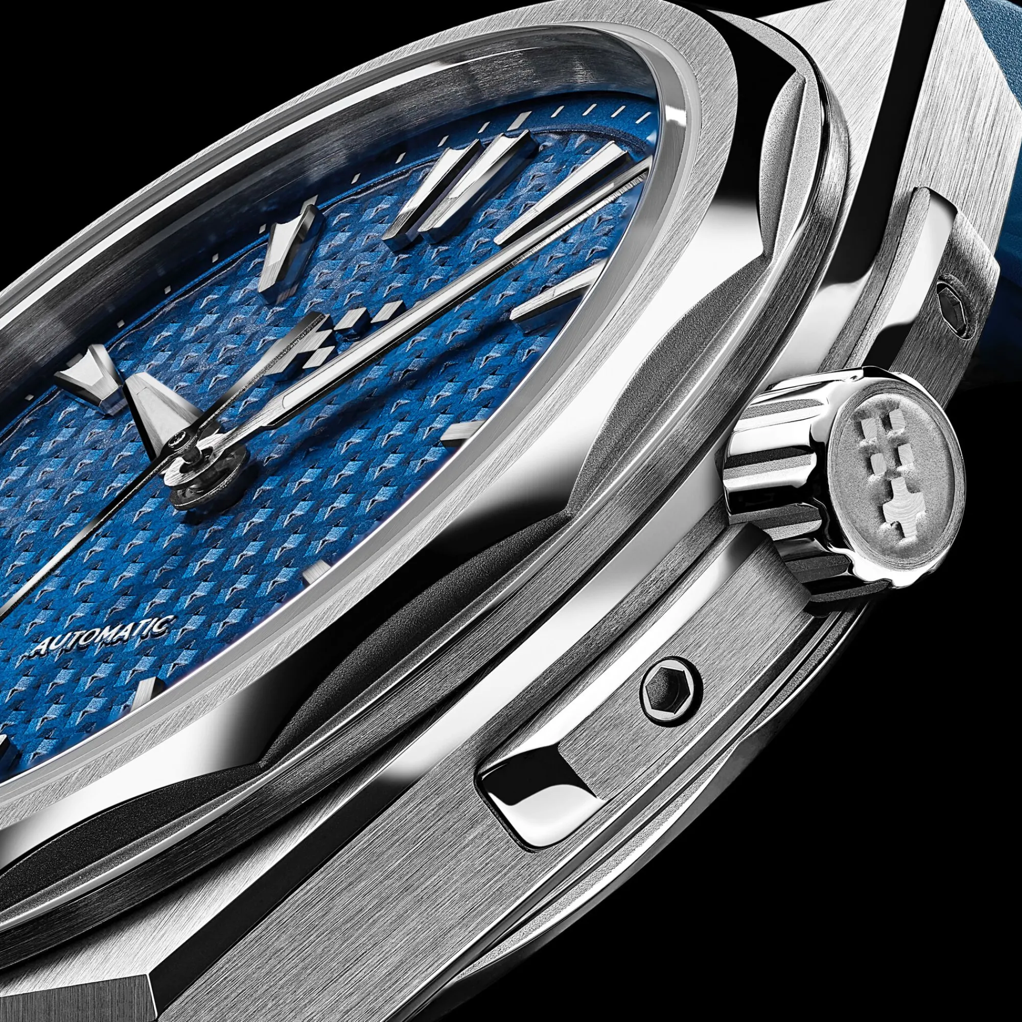 Christopher Ward The Twelve Rubber Best