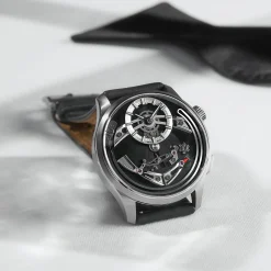Christopher Ward Vacona® Leather New