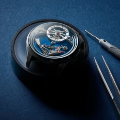 Christopher Ward Vacona® Leather Best