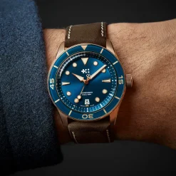 Christopher Ward Vintage Oak Leather